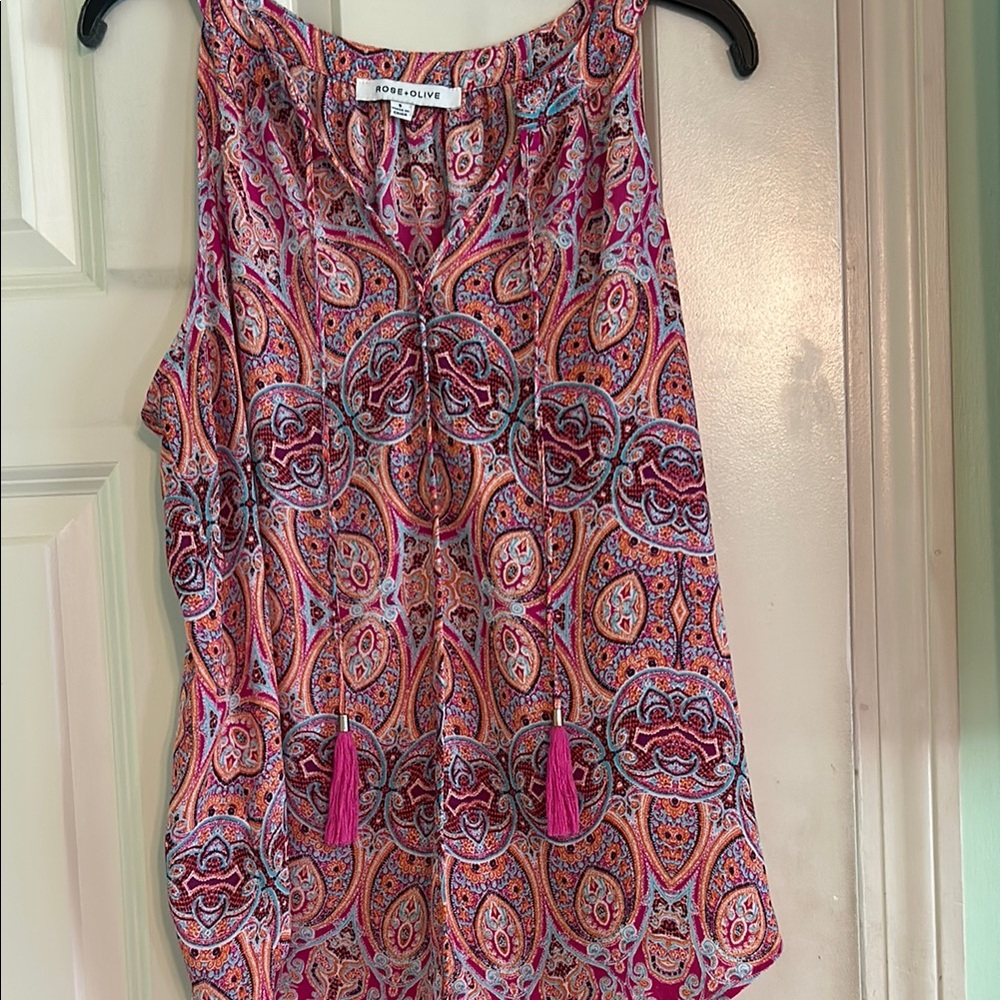 Rose & Olive Pink Graphic Tie Front Tank Top